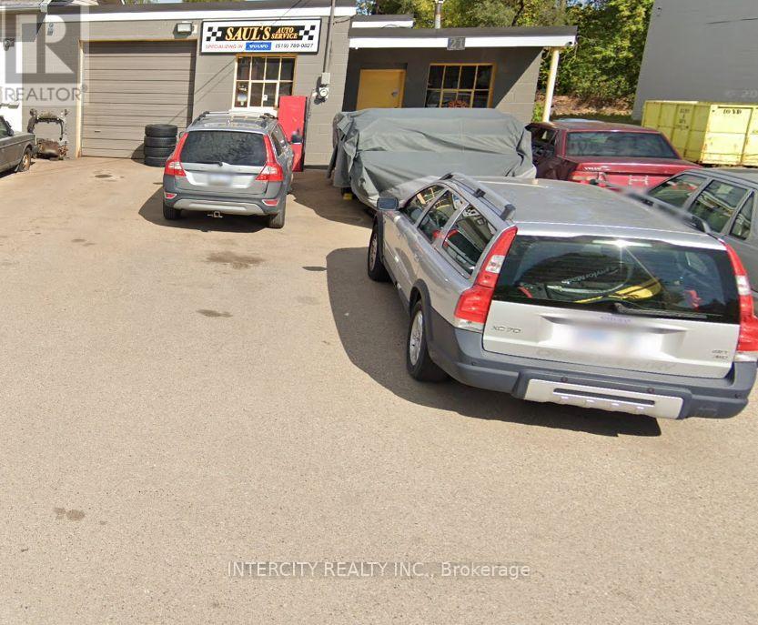 21 Industrial Street Property Photo 10