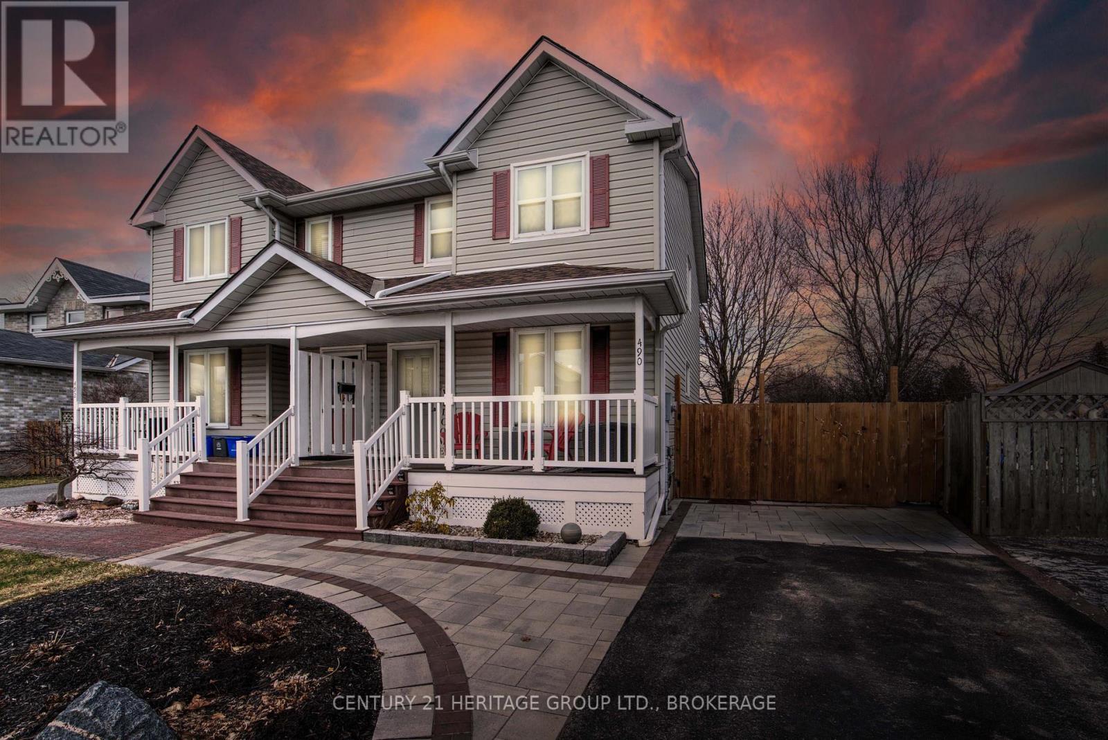 490 Grandtrunk Avenue Property Photo 1