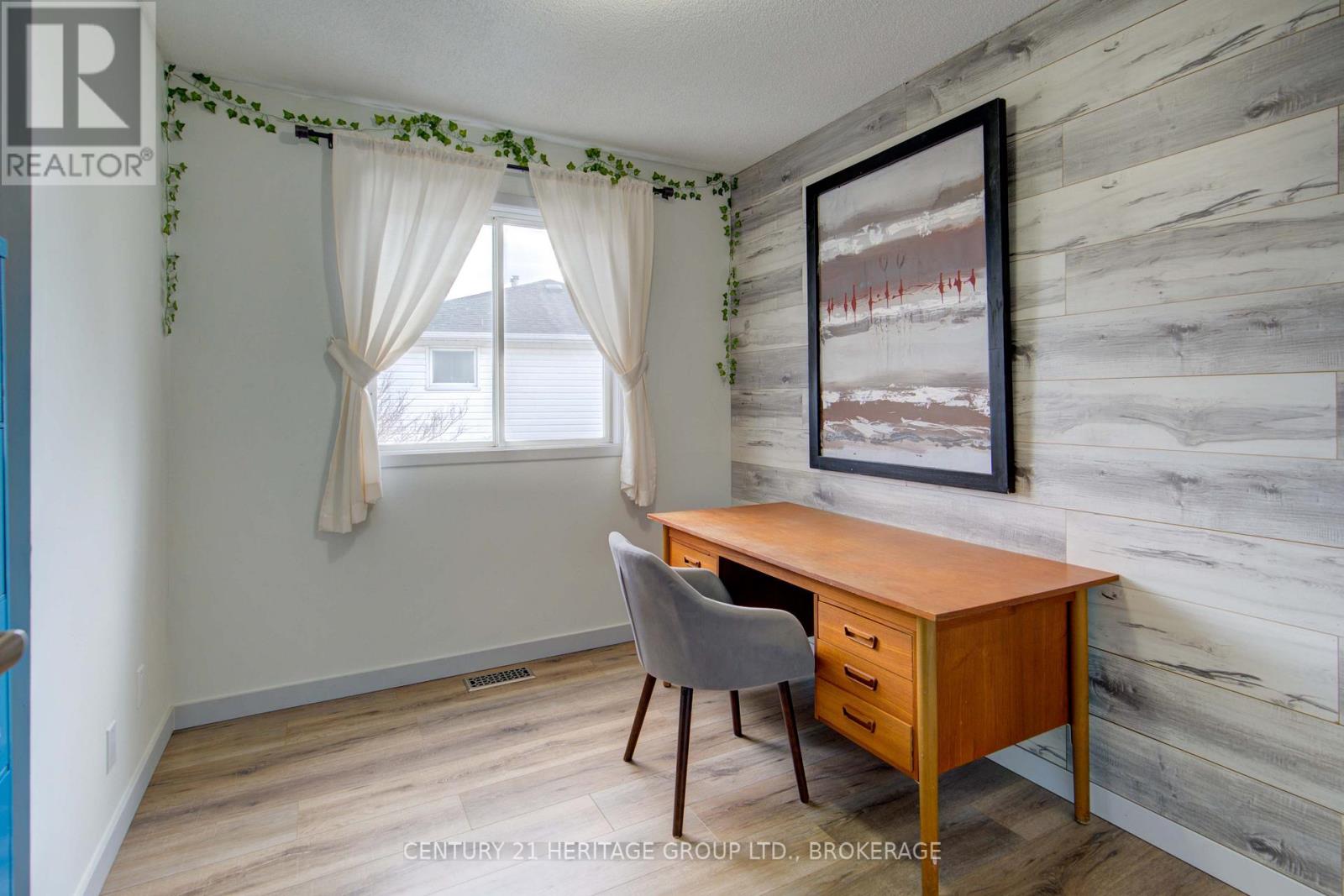 490 Grandtrunk Avenue Property Photo 22