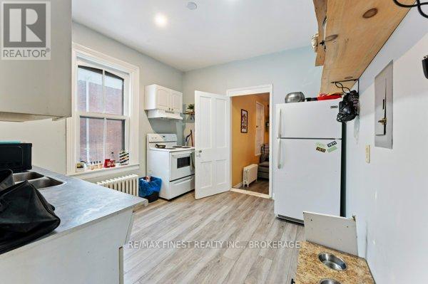 West - 11 Bridge Street Property Photo 6