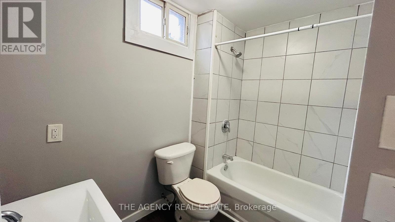 115 Gladstone Avenue Property Photo 4