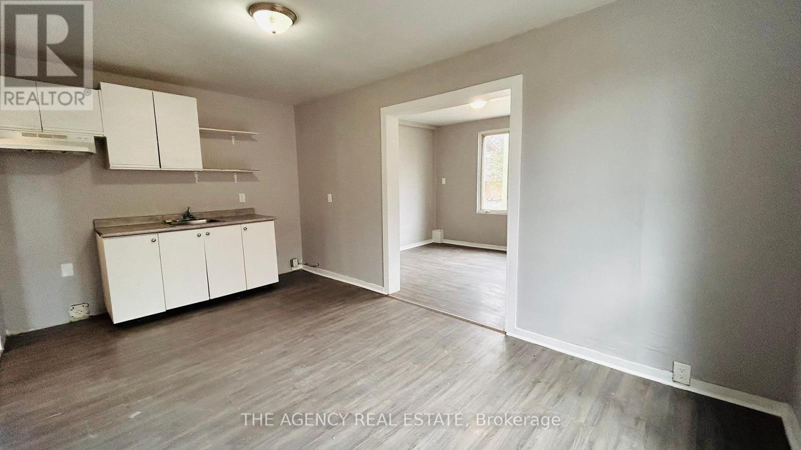 115 Gladstone Avenue Property Photo 7