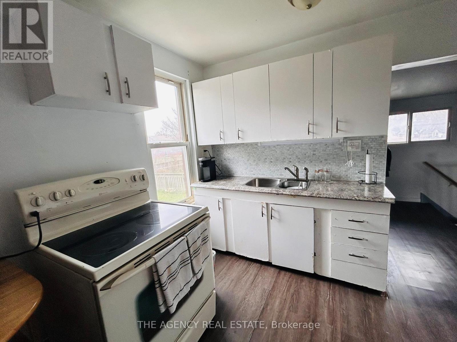 115 Gladstone Avenue Property Photo 9
