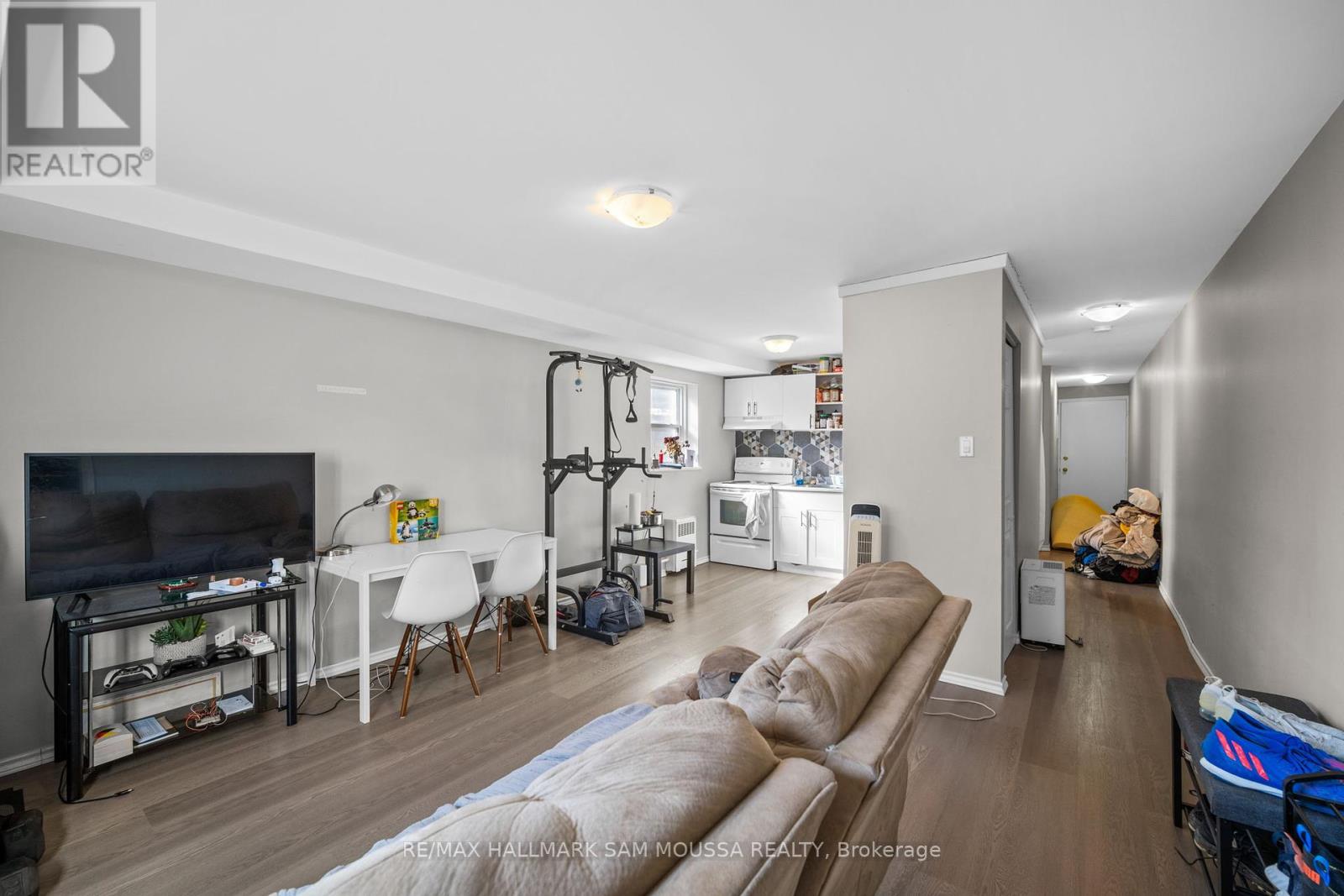 329 Richelieu Avenue Property Photo 5
