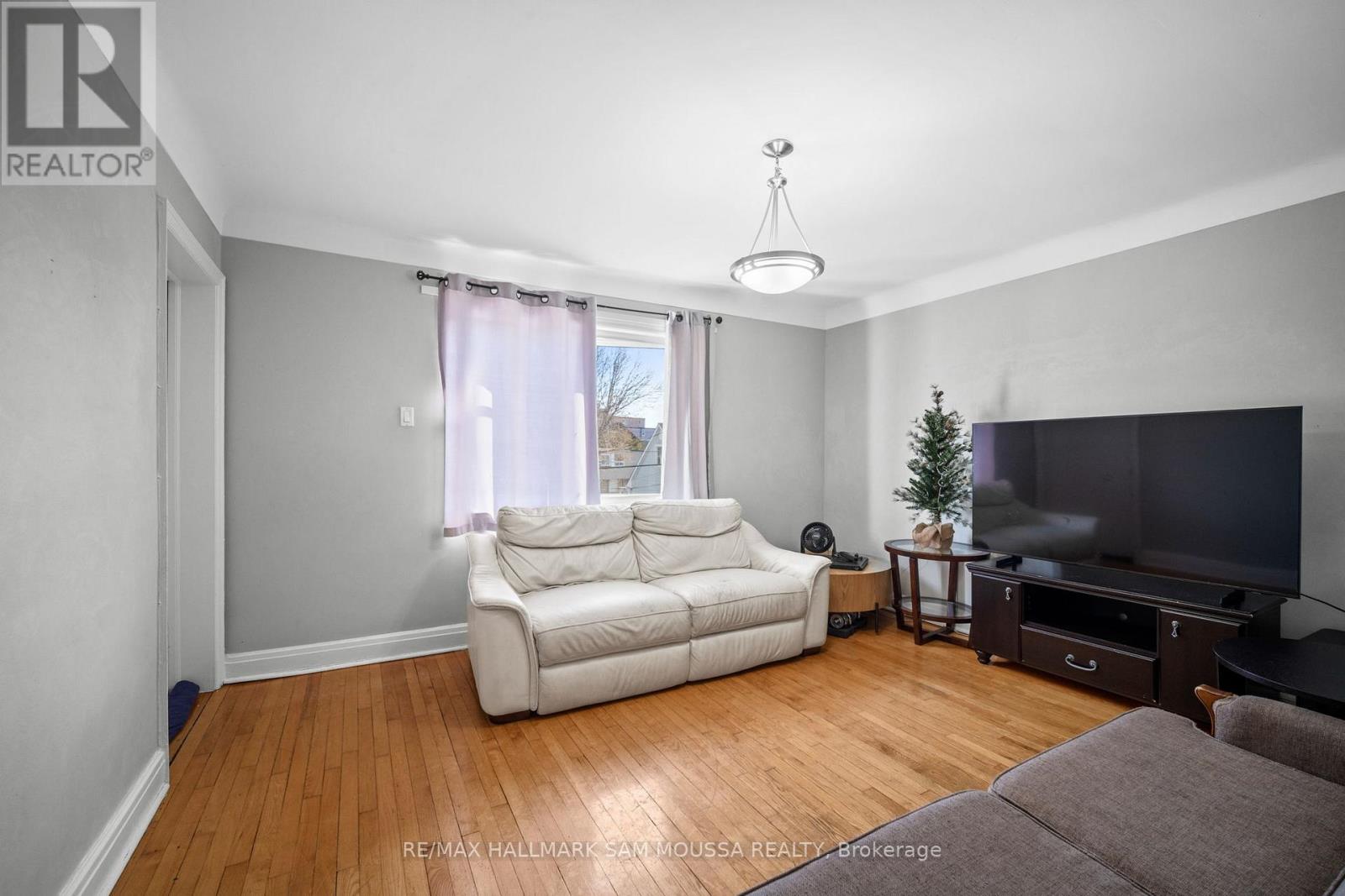 329 Richelieu Avenue Property Photo 41