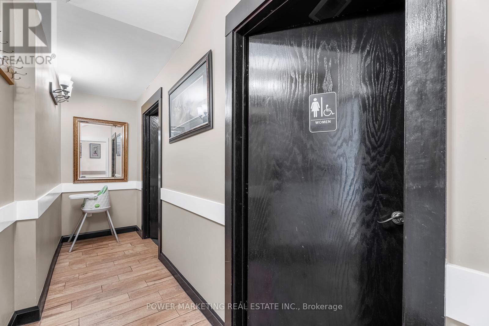 1133 Carp Road Property Photo 15