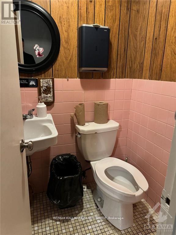 23 Gore Street E Property Photo 21