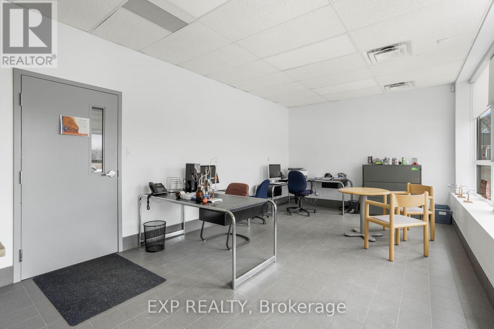 299 Industrial Boulevard Property Photo 6