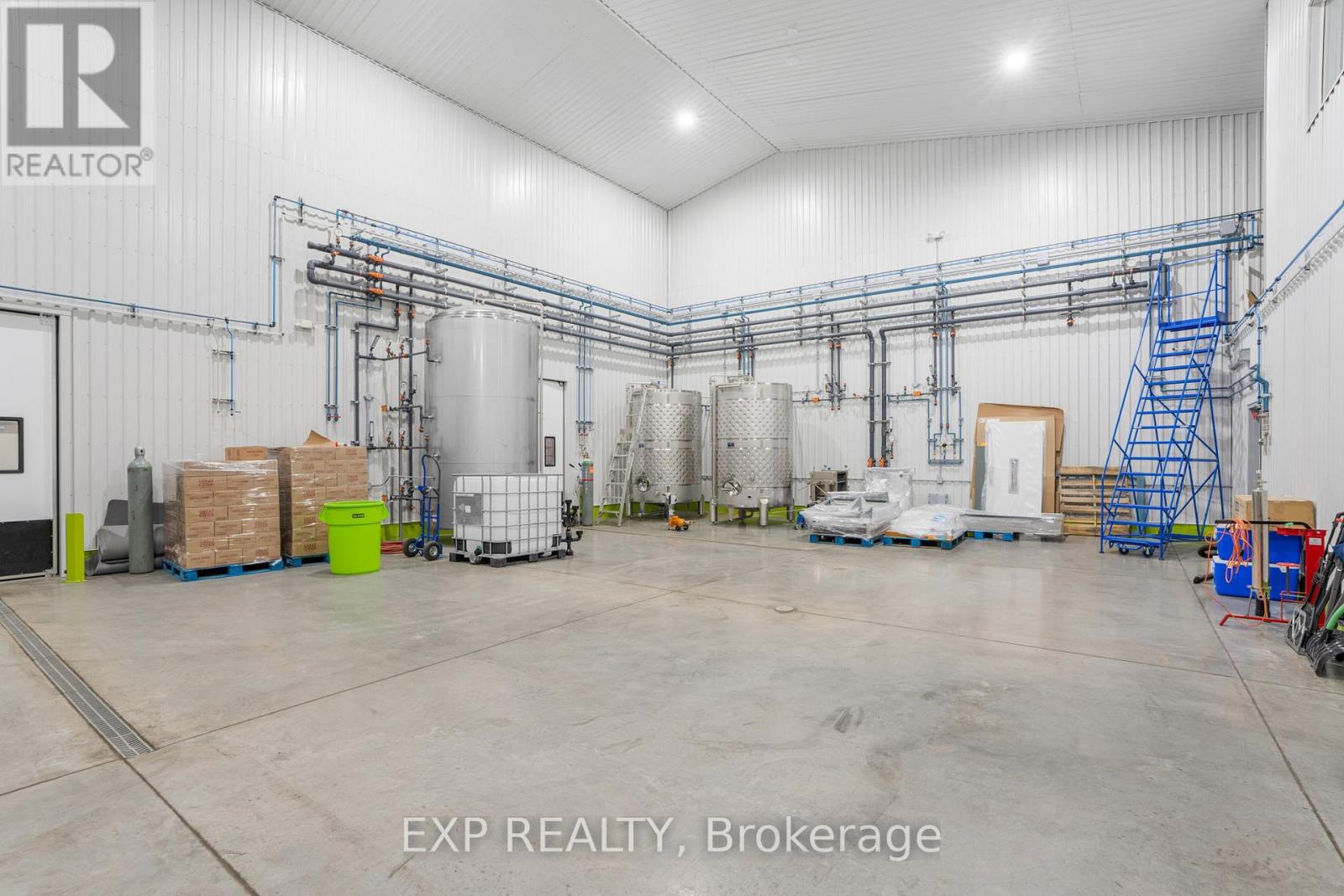 299 Industrial Boulevard Property Photo 10