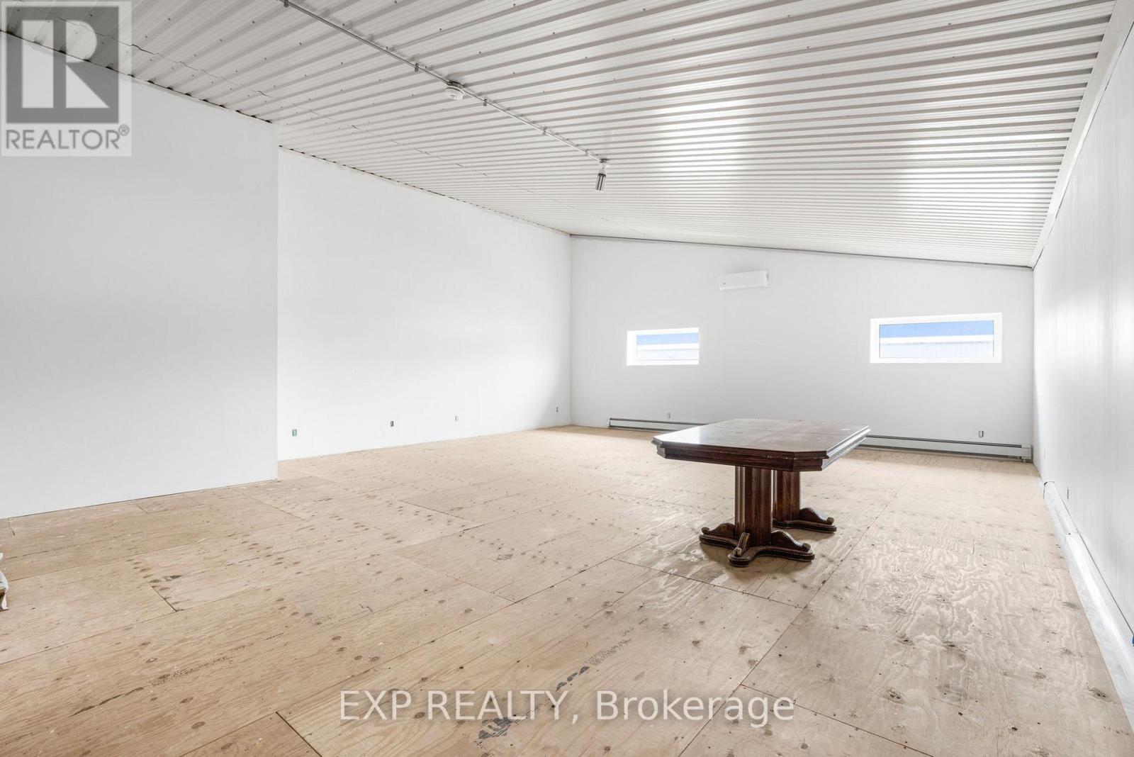 299 Industrial Boulevard Property Photo 30