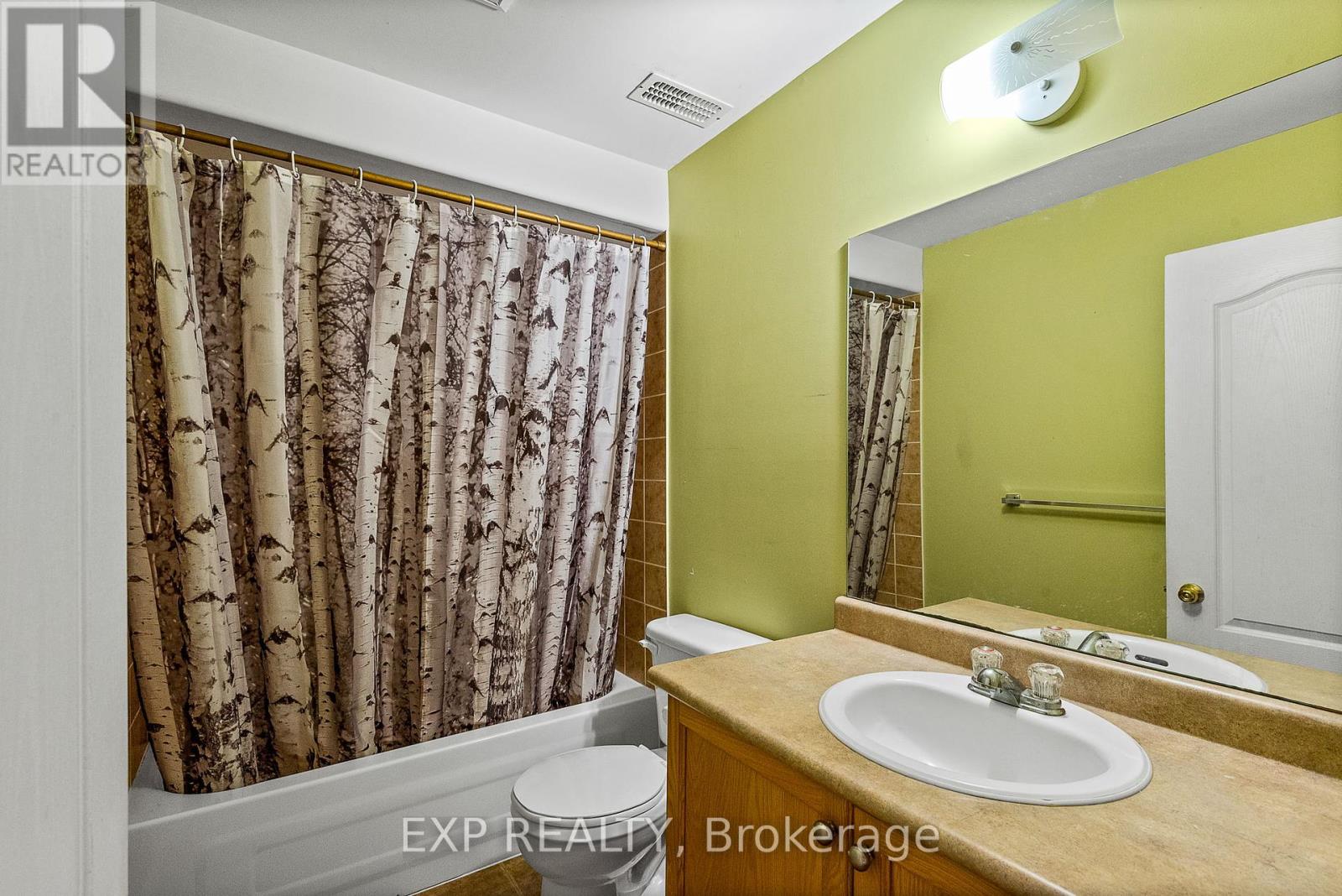 614 Clancy Crescent Property Photo 28