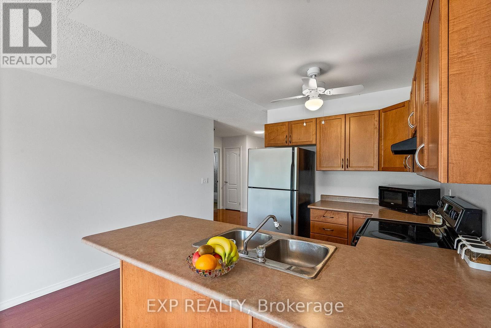 614 Clancy Crescent Property Photo 31