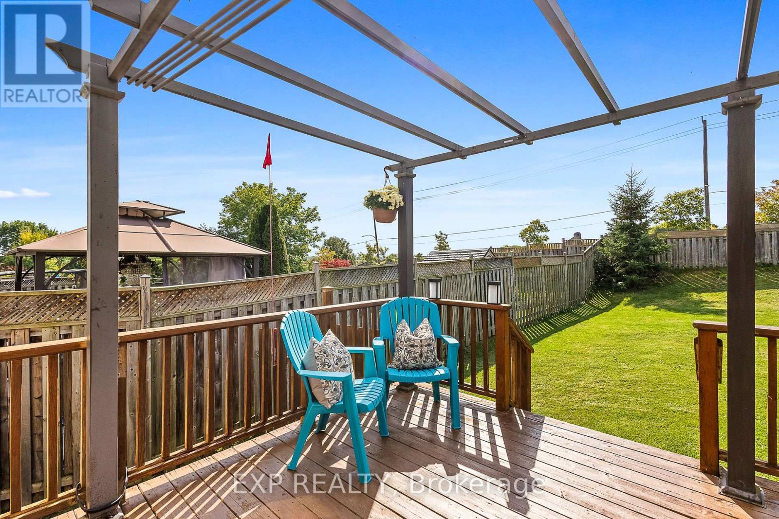 614 Clancy Crescent Property Photo 41