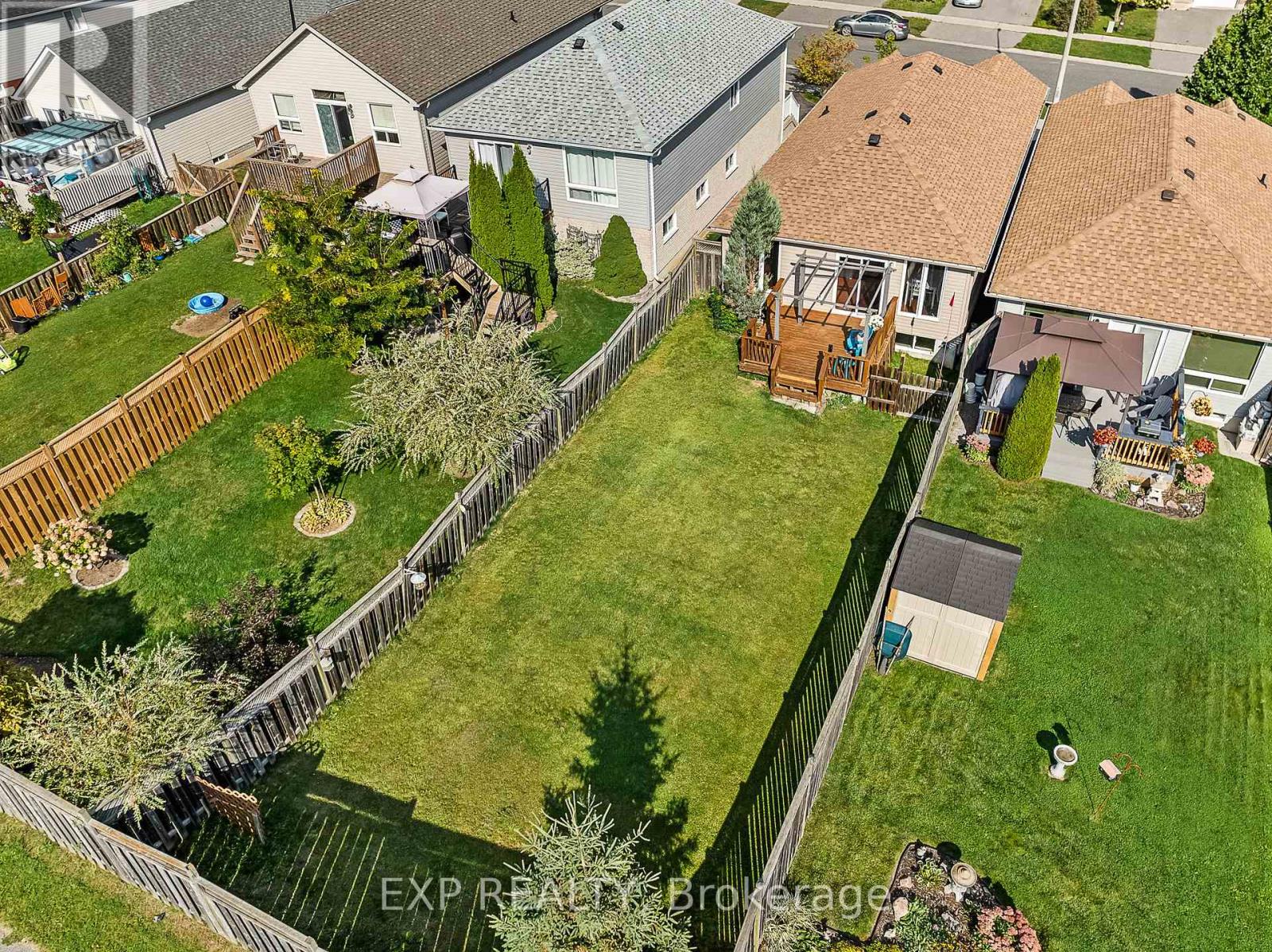 614 Clancy Crescent Property Photo 47