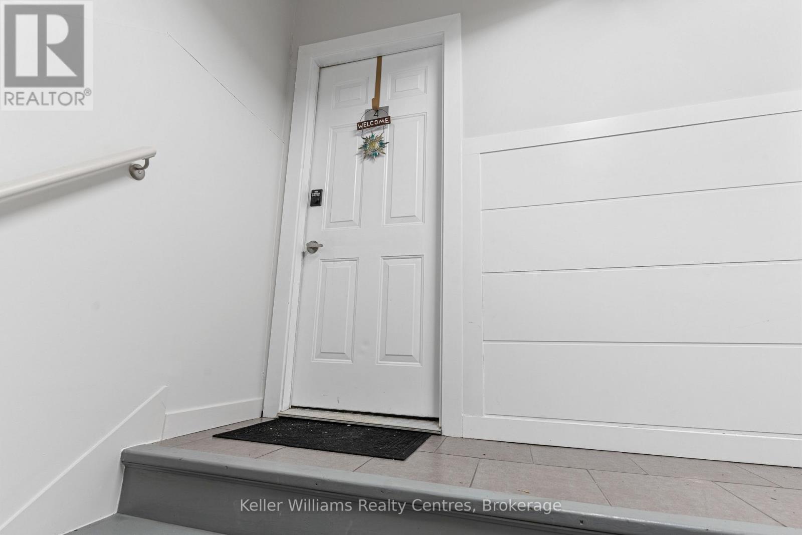 314 8th Street E Property Photo 38