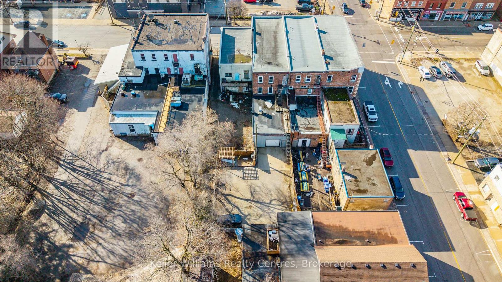 314 8th Street E Property Photo 42