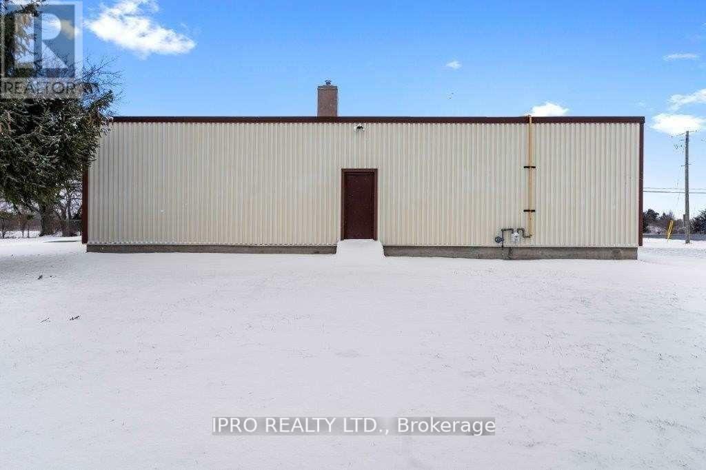 10611 Highway 3 Property Photo 7