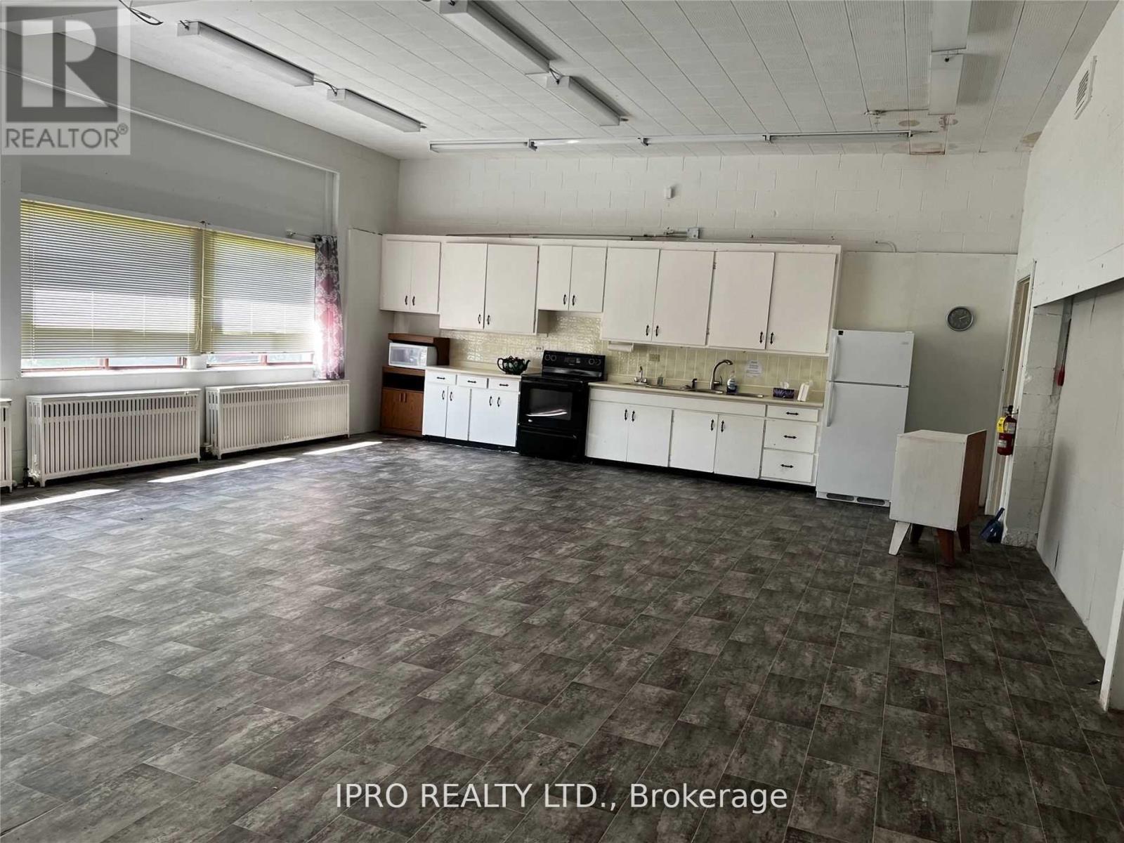 10611 Highway 3 Property Photo 11