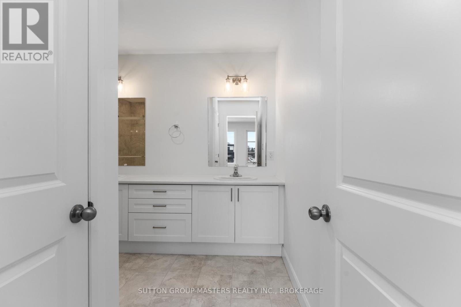 201 Superior Drive Property Photo 27