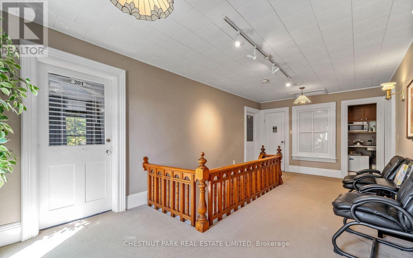 13360 Loyalist Parkway Property Photo 23