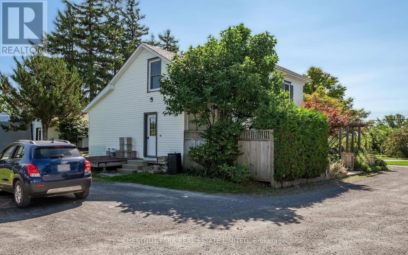 13360 Loyalist Parkway Property Photo 29