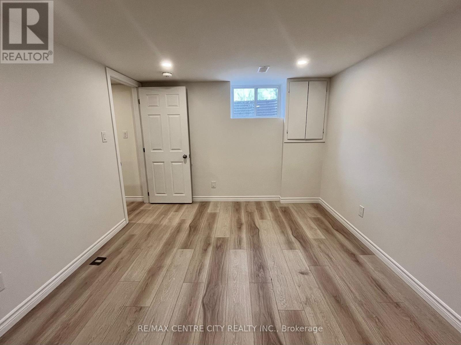 154 Fairview Avenue Property Photo 13