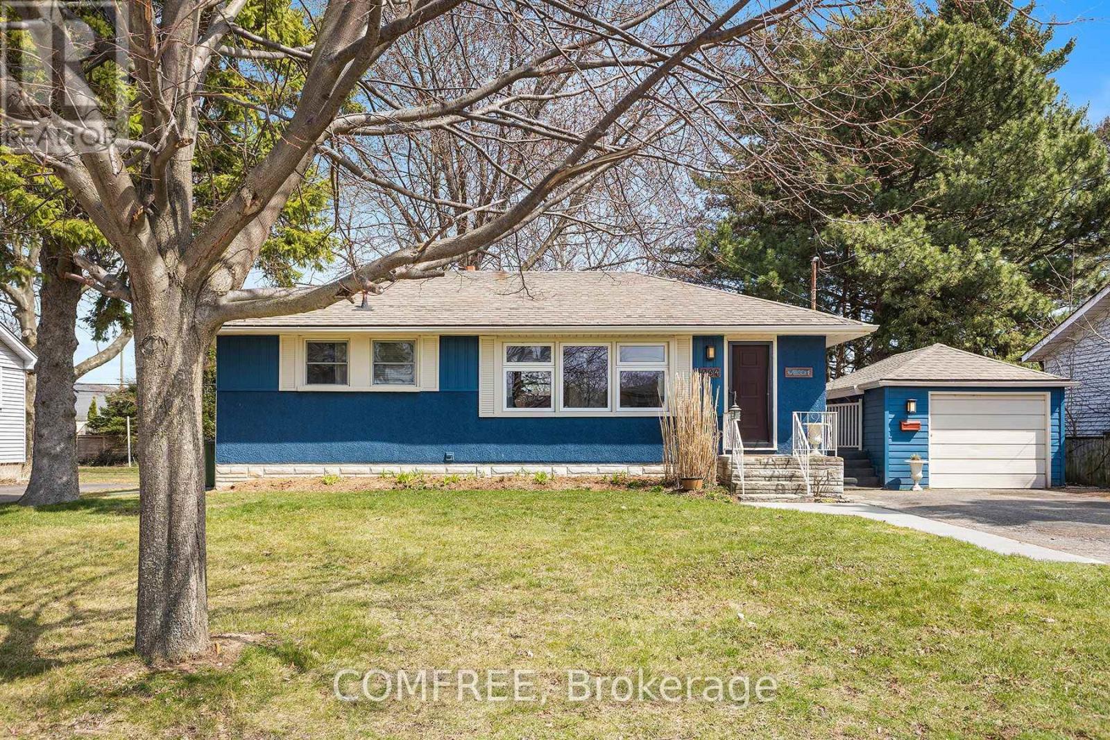 664 Geneva Street Property Photo 1