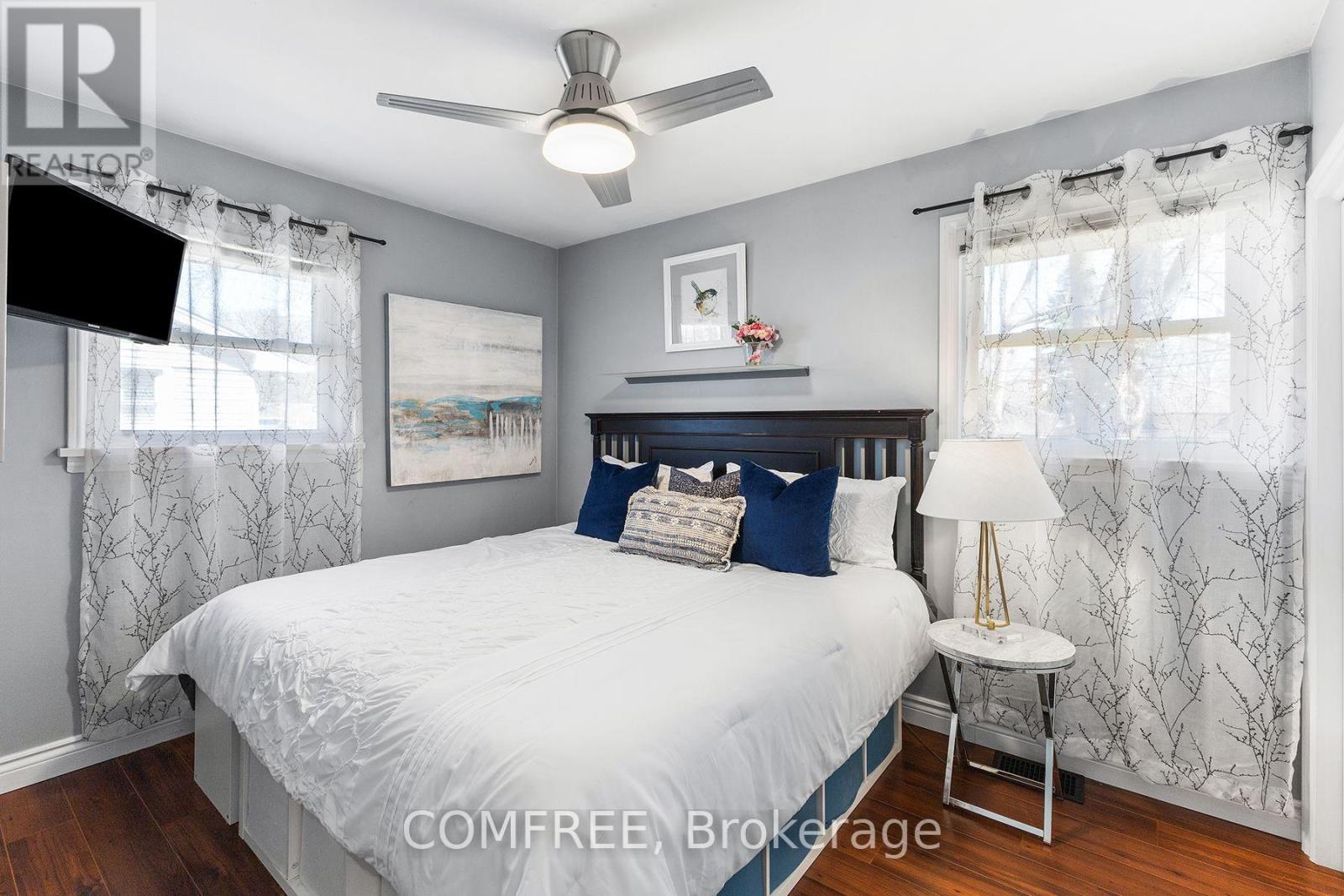 664 Geneva Street Property Photo 13