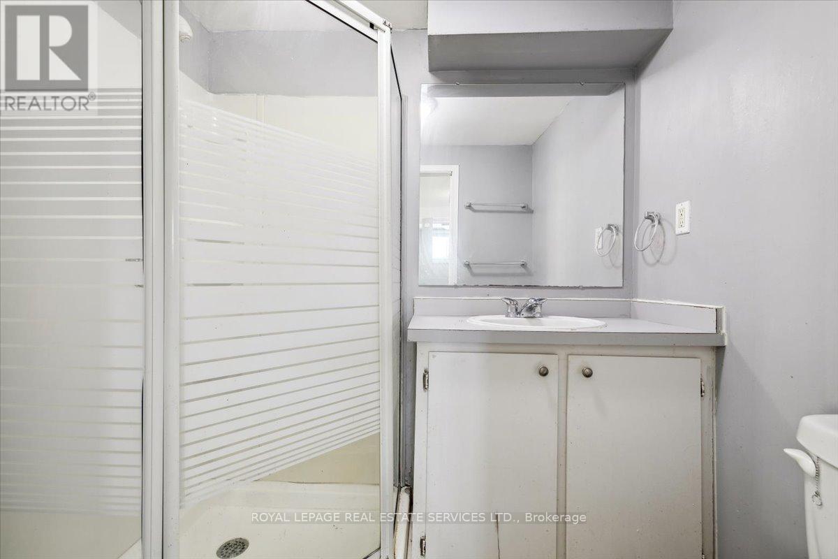 73 Vine Street S Property Photo 30