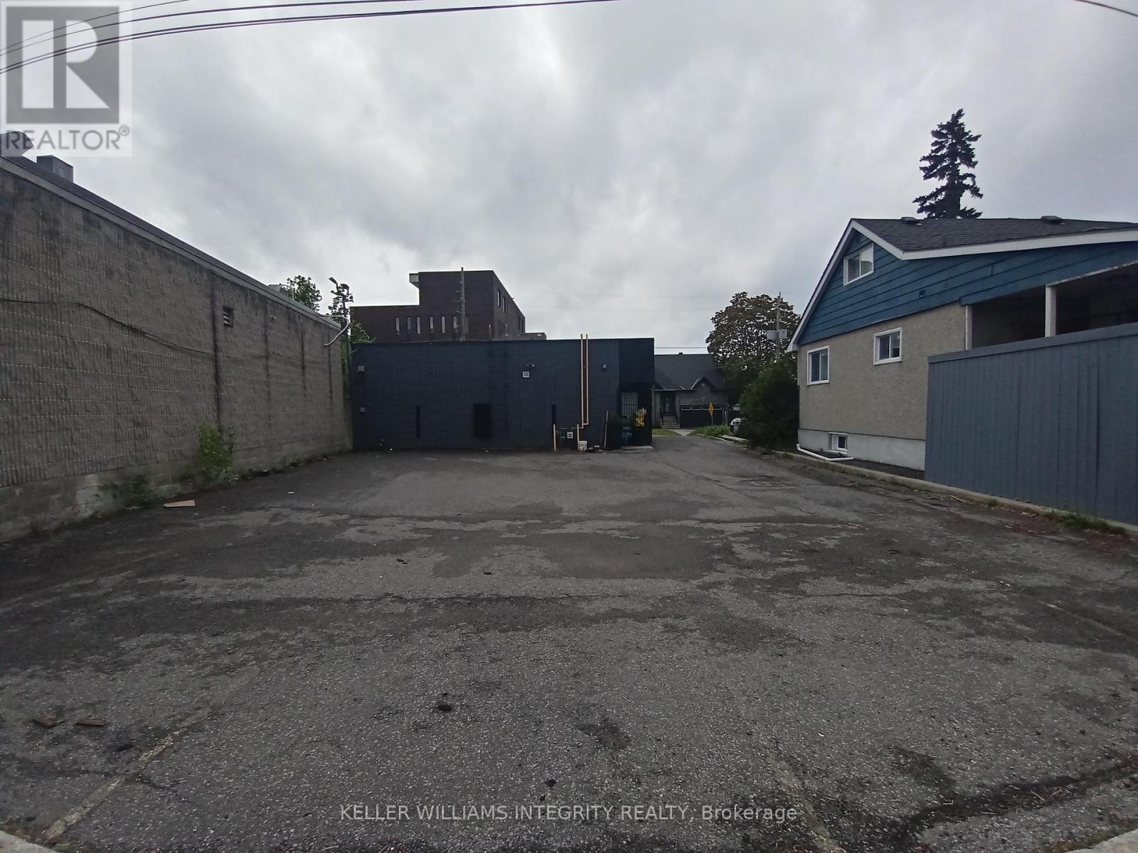 69 Kempster Avenue Property Photo 4