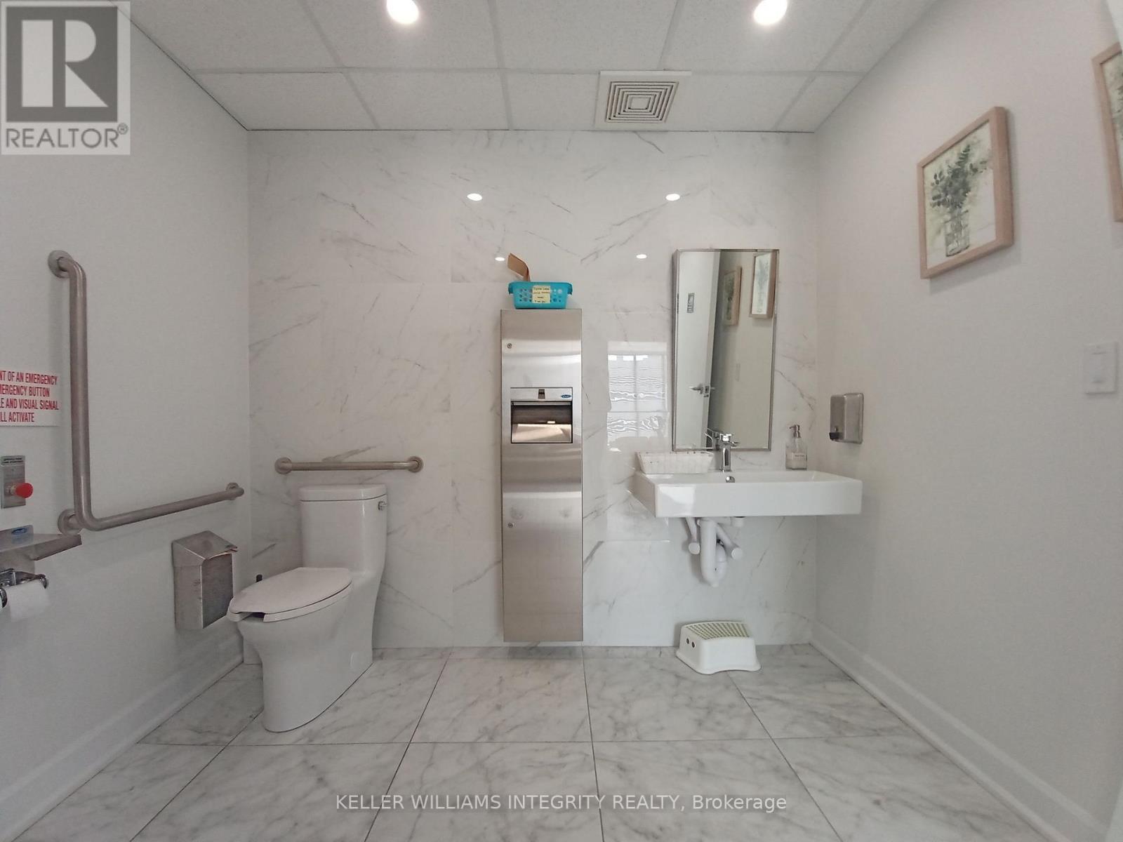 69 Kempster Avenue Property Photo 38