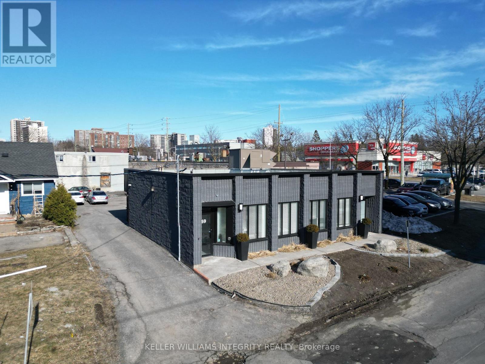 69 Kempster Avenue Property Photo 2