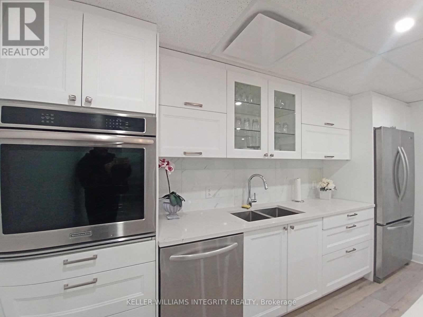 69 Kempster Avenue Property Photo 25
