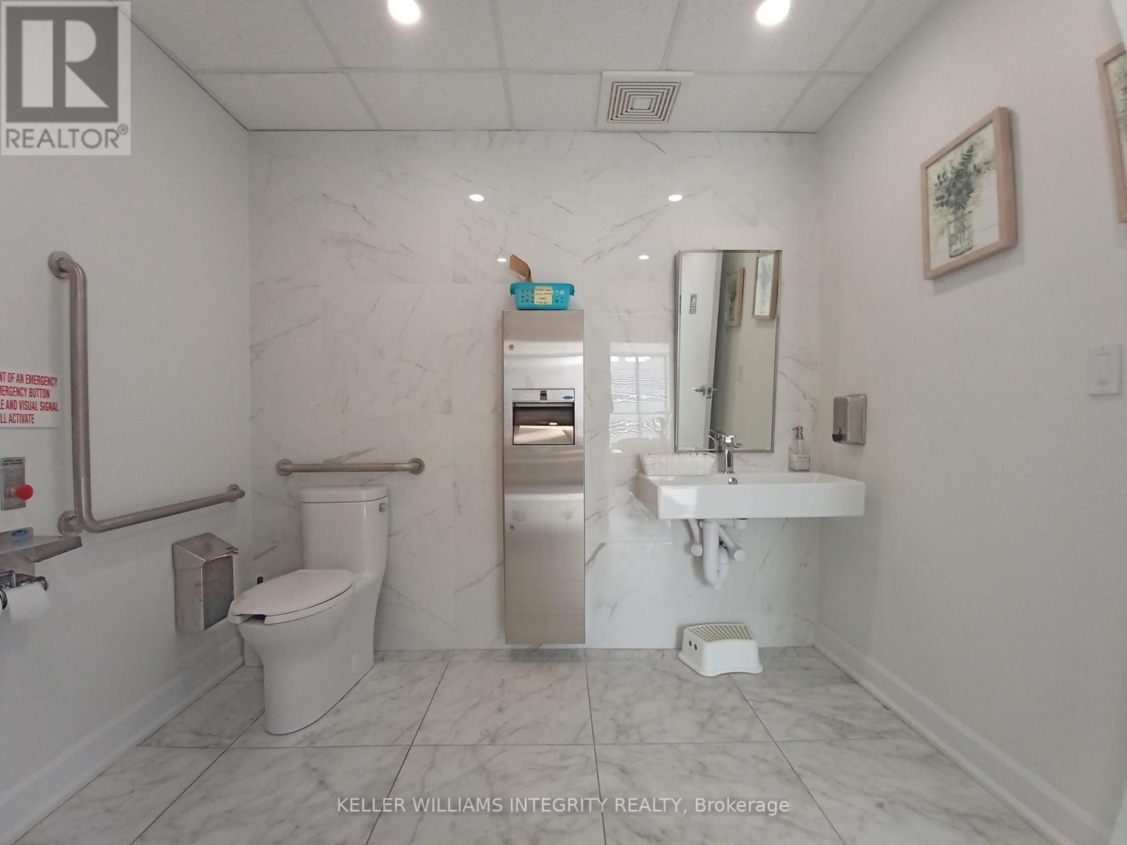 69 Kempster Avenue Property Photo 32
