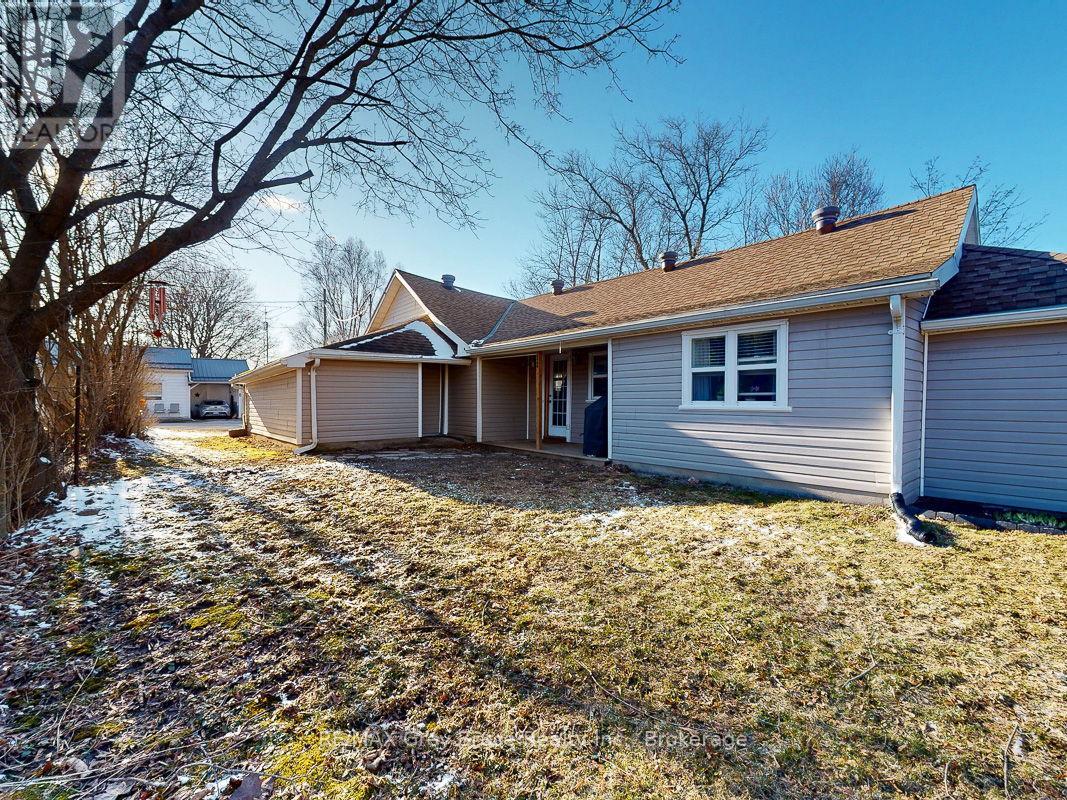 523 Tyson Street Property Photo 1