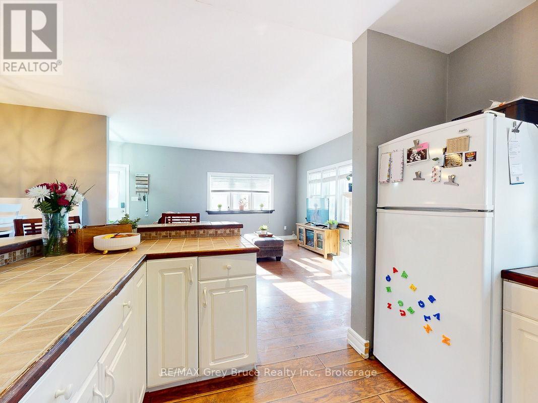 523 Tyson Street Property Photo 16