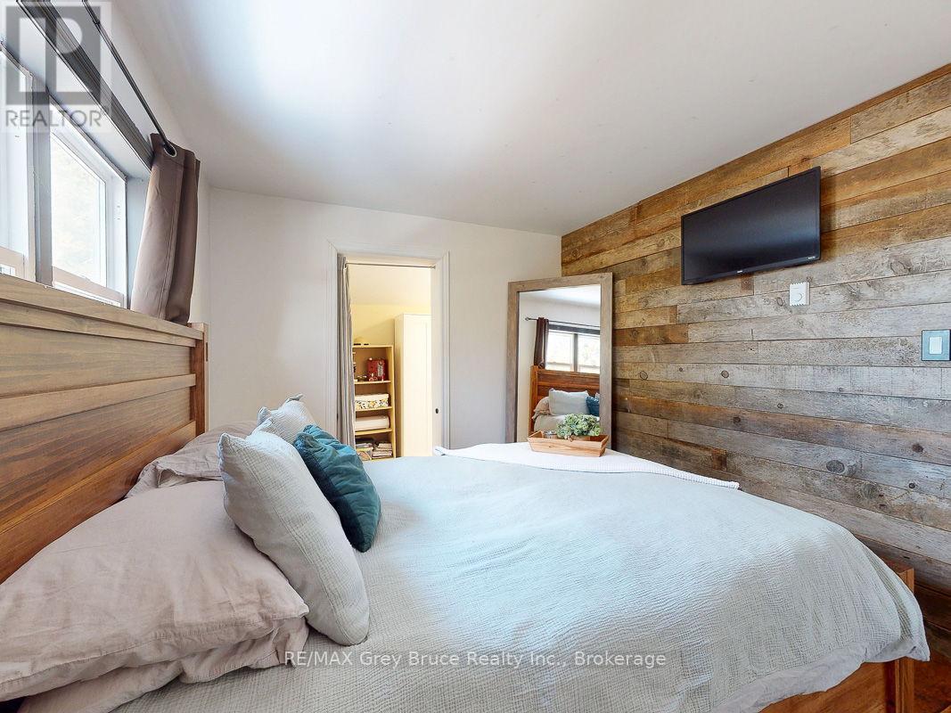 523 Tyson Street Property Photo 21