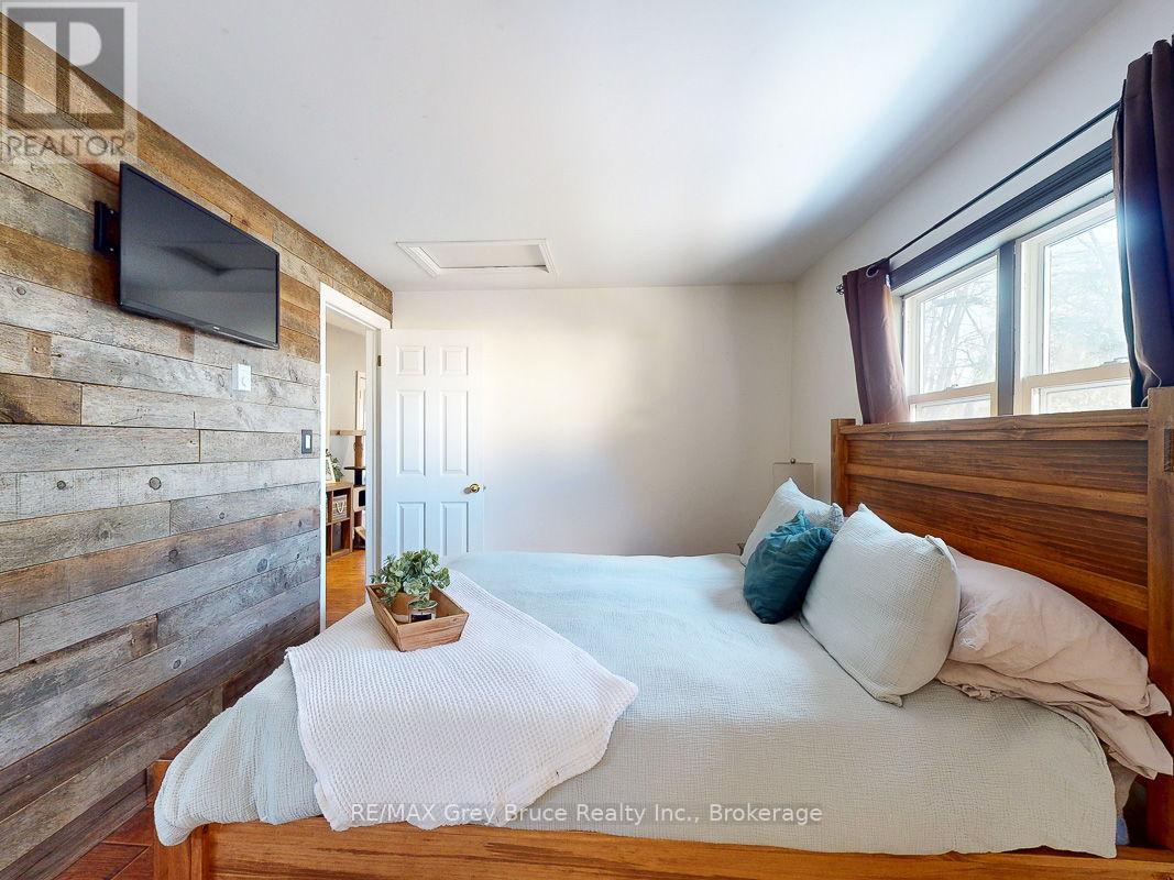 523 Tyson Street Property Photo 23