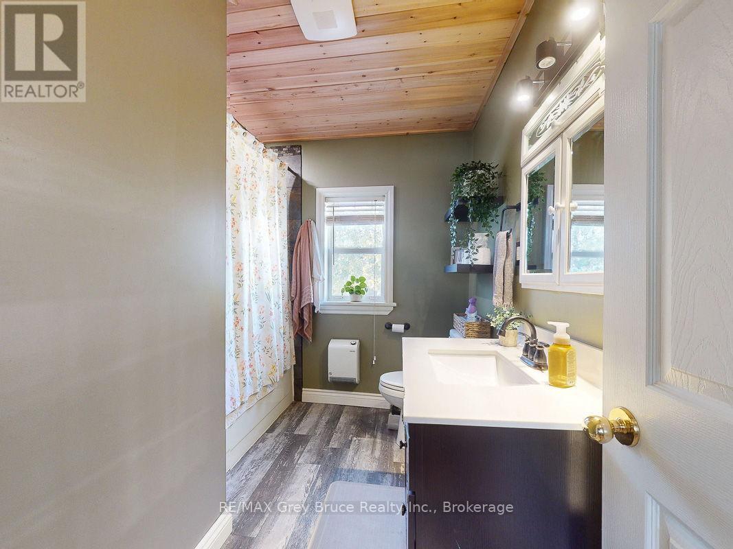 523 Tyson Street Property Photo 31