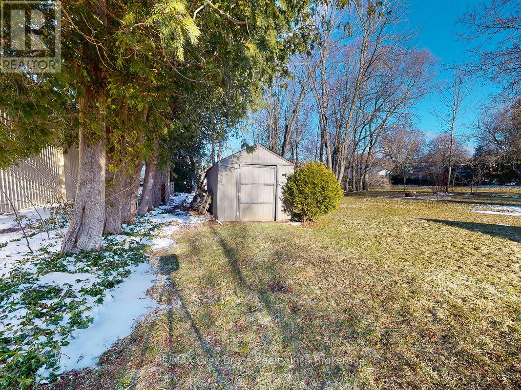 523 Tyson Street Property Photo 36