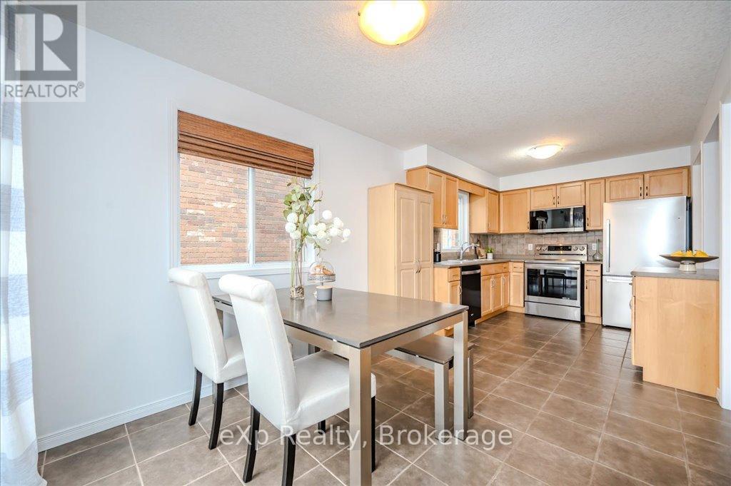 56 Shackleton Drive Property Photo 8