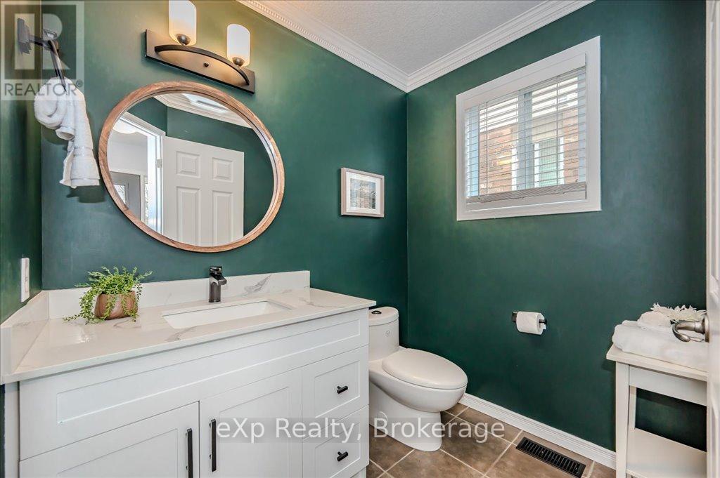 56 Shackleton Drive Property Photo 13