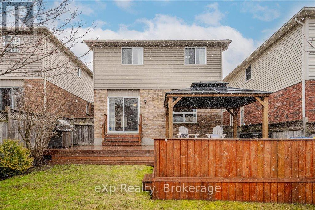 56 Shackleton Drive Property Photo 31