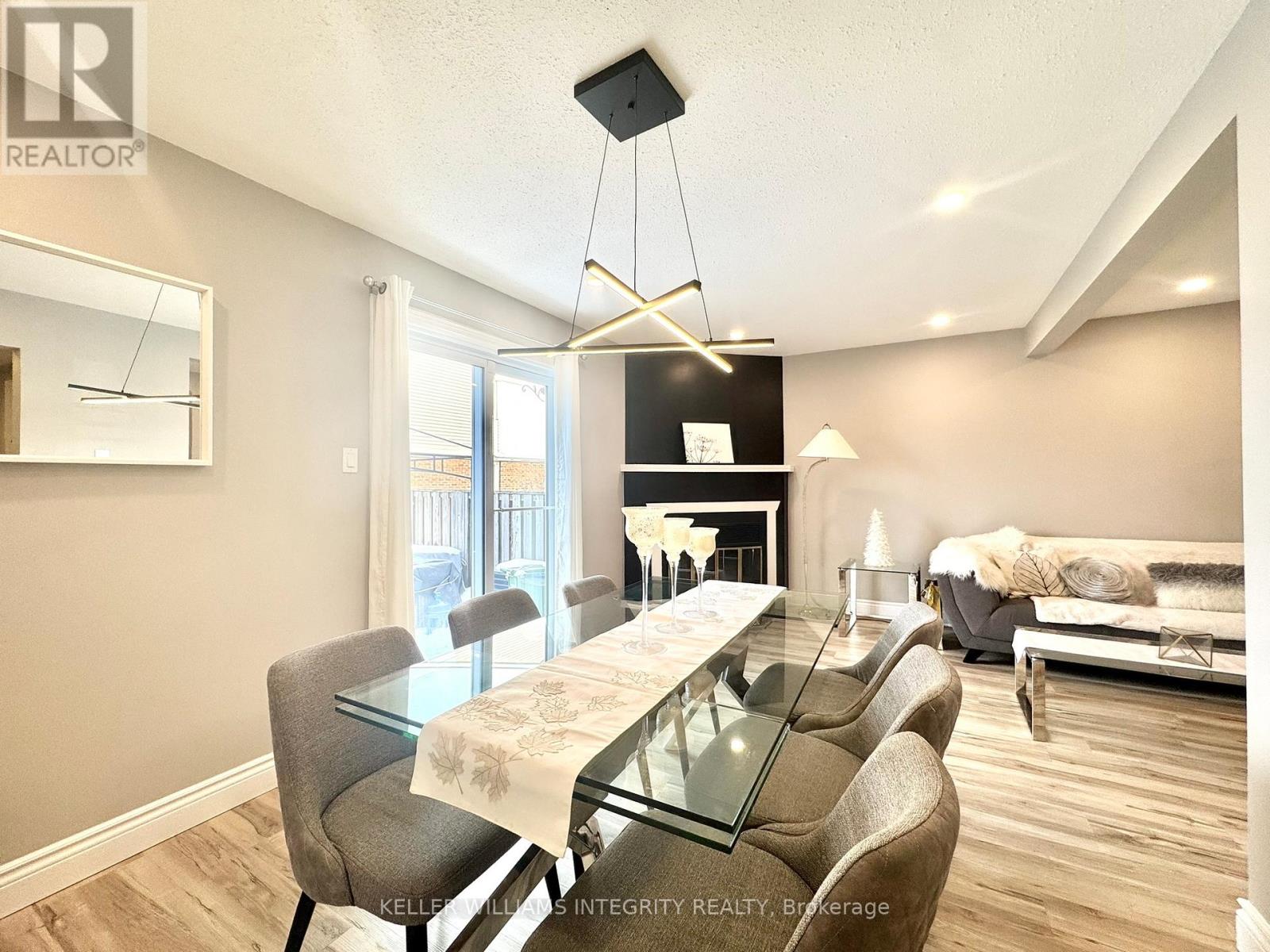 1584 Hoskins Crescent Property Photo 7