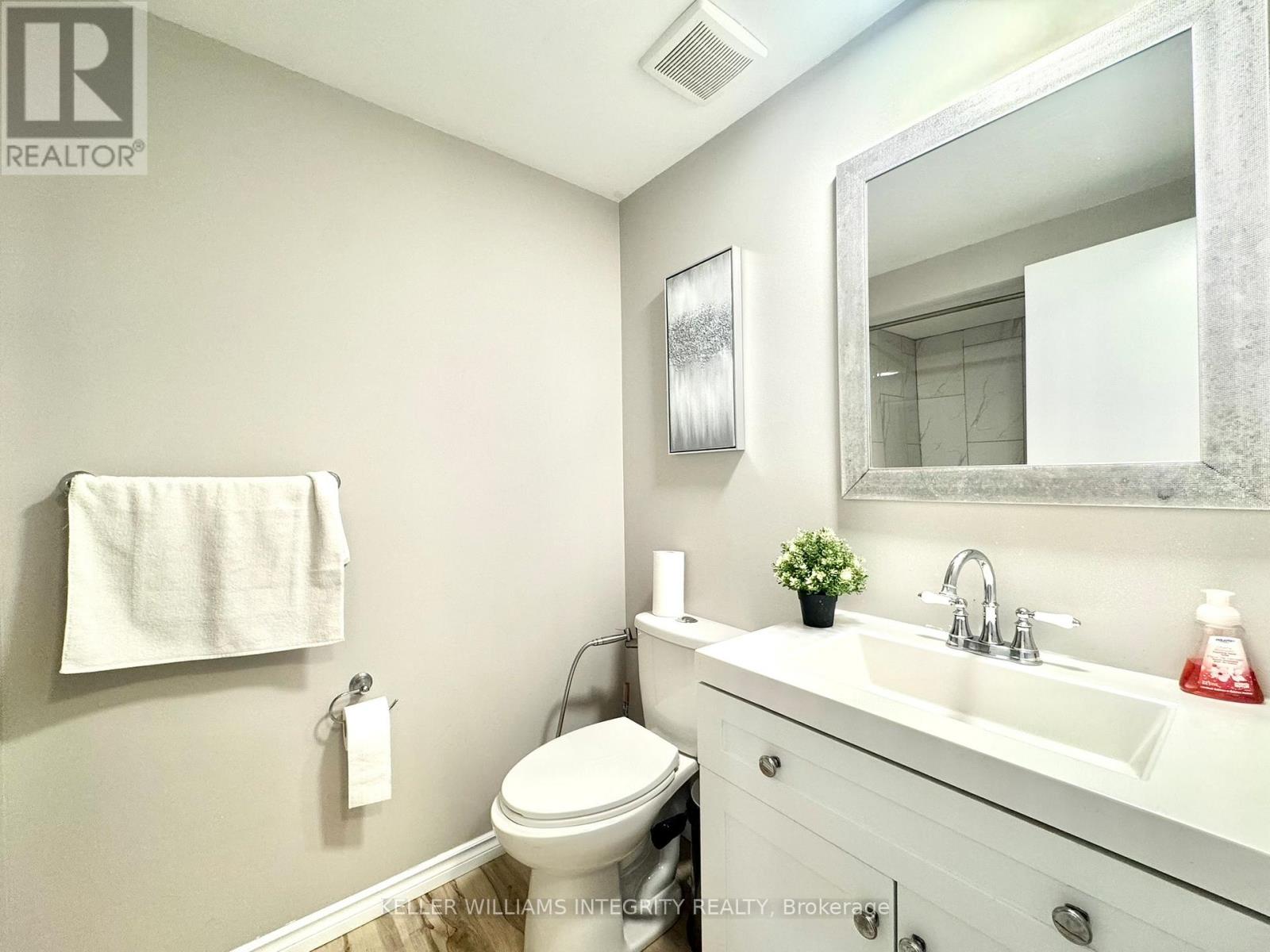 1584 Hoskins Crescent Property Photo 15
