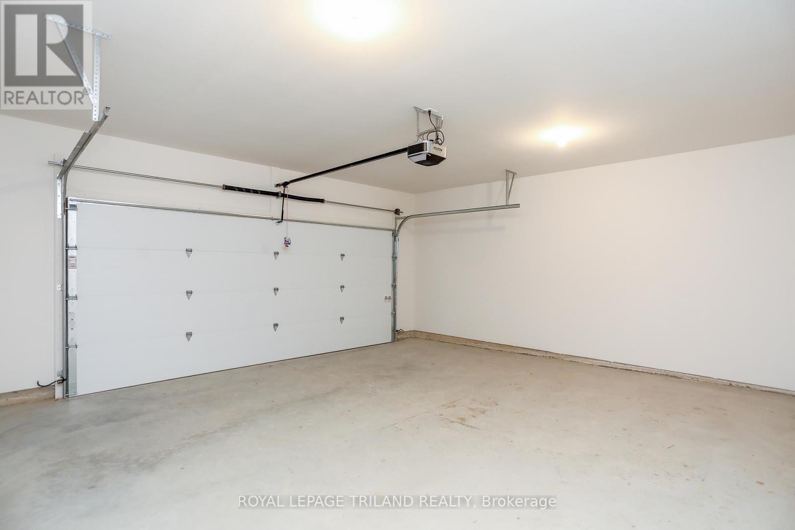 51 White Tail Path Property Photo 42