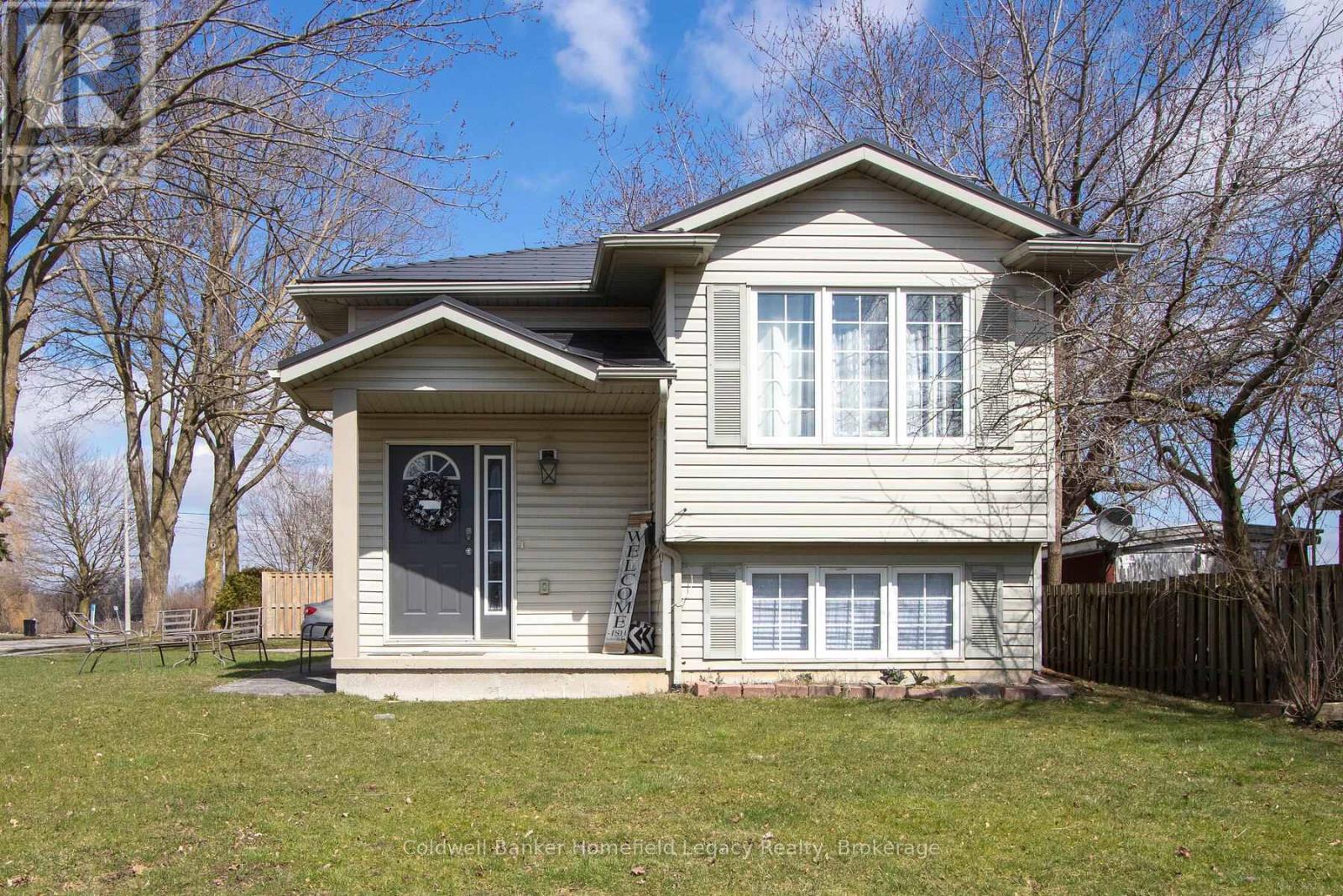 17 Laurier Street Property Photo 1