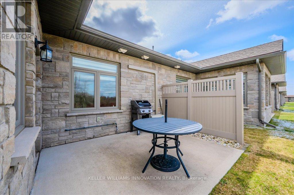 19 - 375 Mitchell Road S Property Photo 29