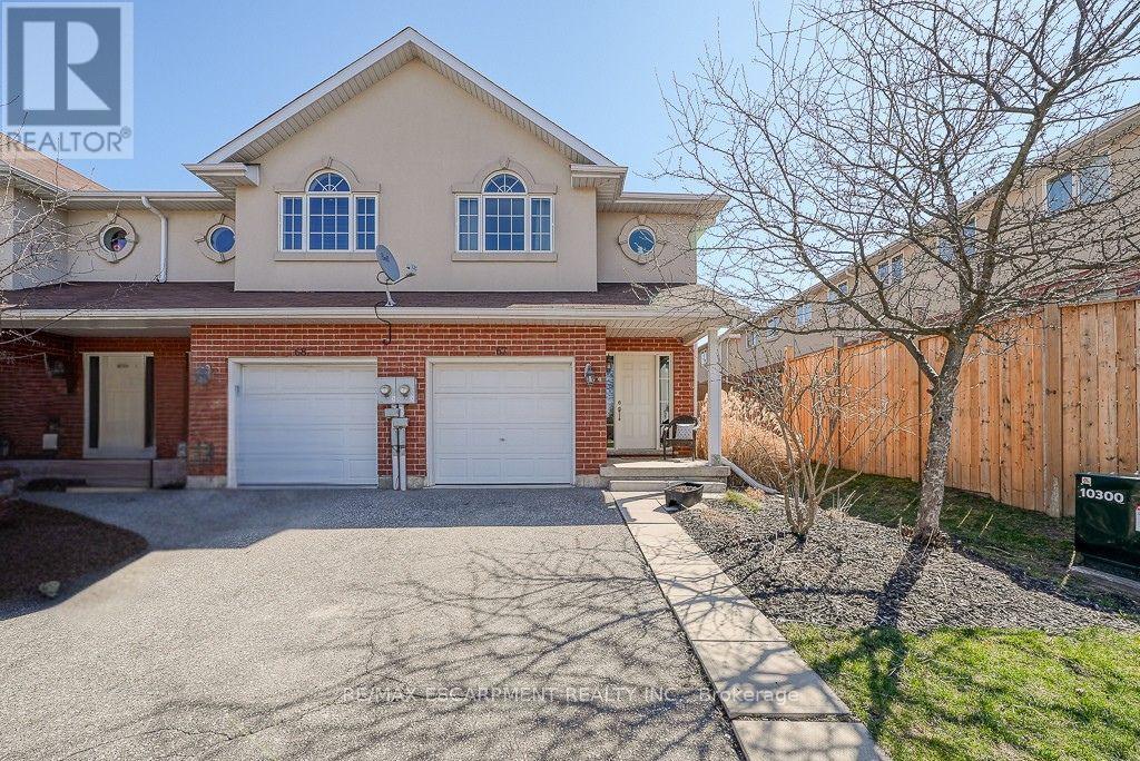 67 - 20 Mcconkey Crescent Property Photo 1