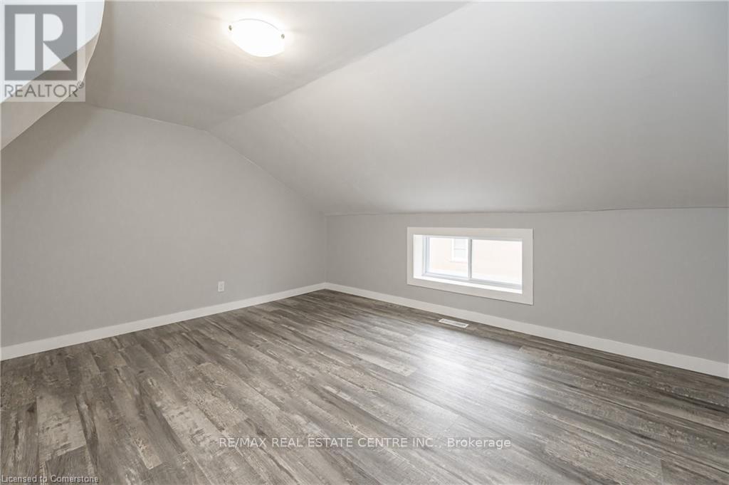 1249 Old Highway 8 Property Photo 13